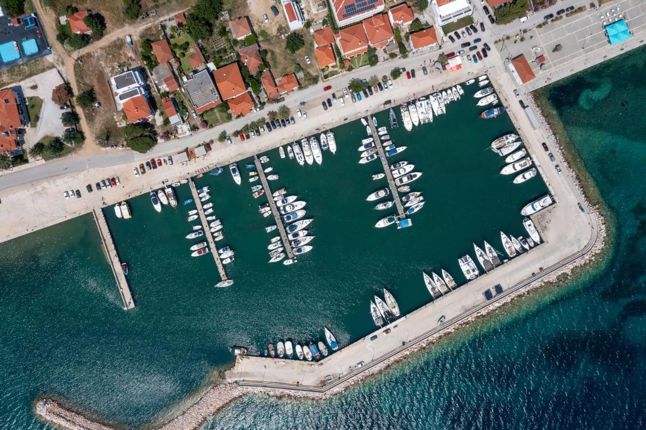 Melian Suites Nikiti  Exteriér fotografie